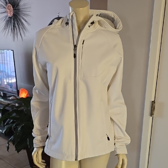 Kirkland Signature White Outdoor Jacket with Cozy Hood - Picture 2 of 9